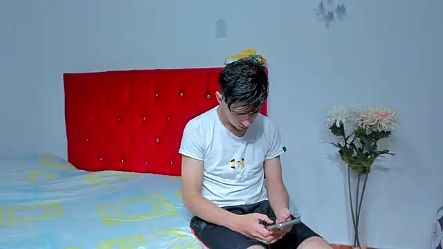 big-dicktop23 online show from 02/25/25, 10:31