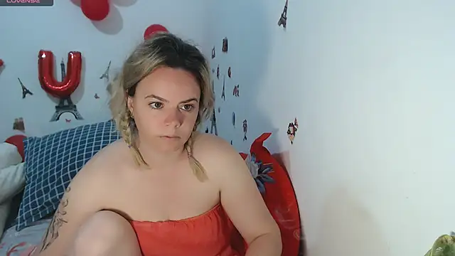 hotmilf4uxxx online show from 05/04/26, 06:27