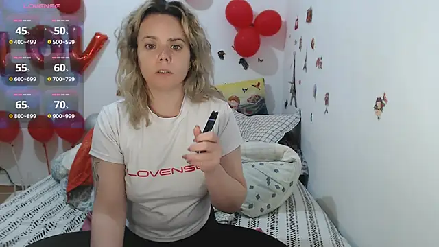 hotmilf4uxxx online show from 04/02/26, 10:22