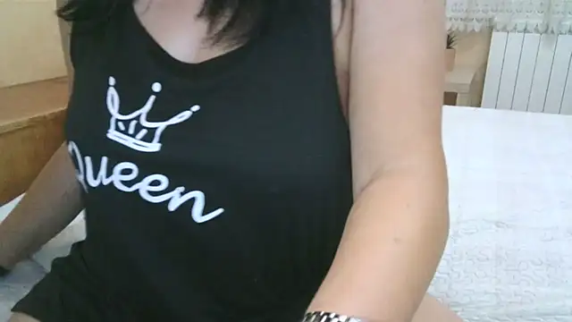 Hornymom42 online show from 10/01/25, 07:07