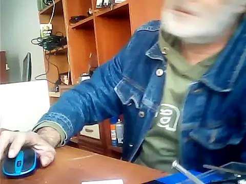 zormen355 online show from 10/18/25, 08:38