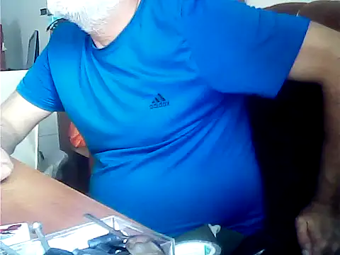 Snapshot of zormen355 chatting on 07/12/26, 05:52 zormen355 online show from 07/12/26, 05:52