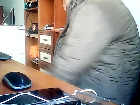 zormen355 online show from 11/26/25, 10:04