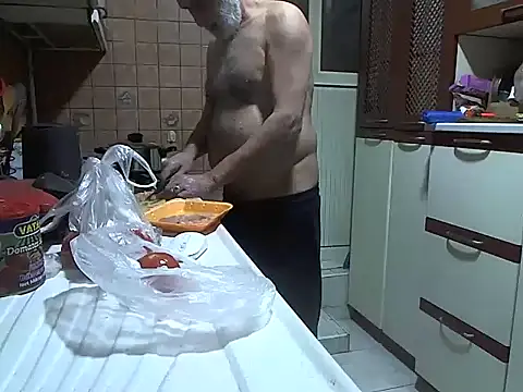 zormen355 online show from 04/12/26, 08:01