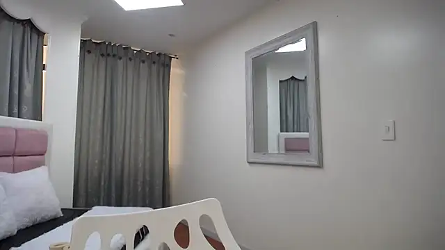 IssadoraJames online show from 12/24/24, 01:28