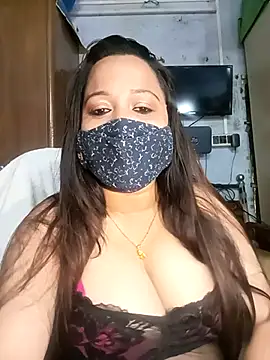 albelasummi702 online show from 02/14/25, 07:12