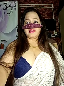 albelasummi702 online show from 11/15/25, 03:54