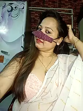 albelasummi702 online show from 03/28/26, 12:39