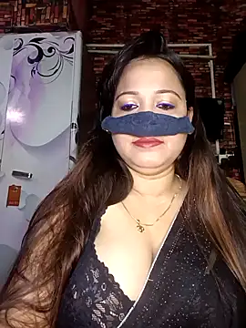 albelasummi702 online show from 03/10/26, 12:14