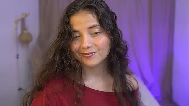 lirio05 online show from 11/17/25, 06:56