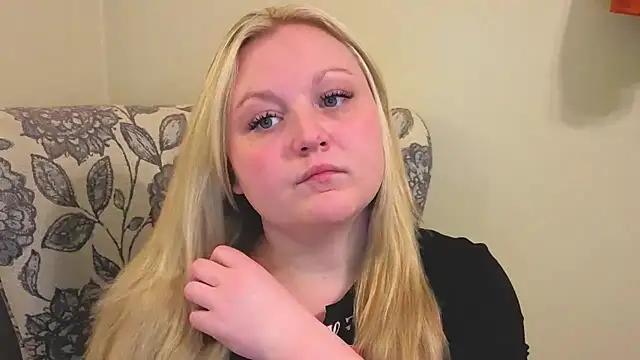 PhatAssBlond online show from 04/24/26, 10:34