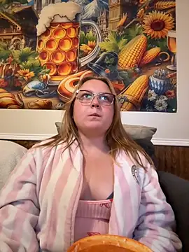 PhatAssBlond online show from 09/20/25, 05:56