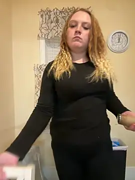 PhatAssBlond online show from 02/22/25, 04:07