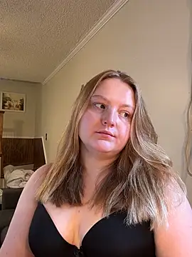 PhatAssBlond online show from 11/13/25, 08:02