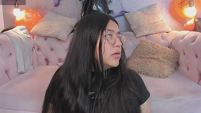 grace77   online show from 11/02/25, 11:48