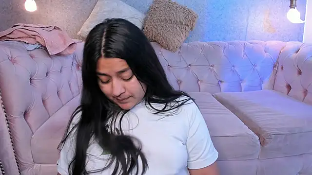 grace77   online show from 09/20/25, 12:32