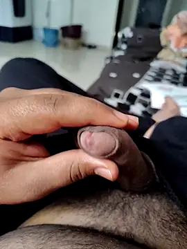 SplitPrestige19 online show from 02/22/26, 09:22