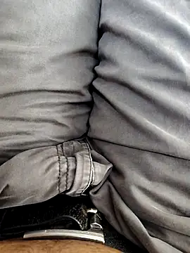 SplitPrestige19 online show from 12/22/25, 05:29