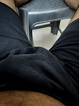 SplitPrestige19 online show from 12/17/25, 06:57