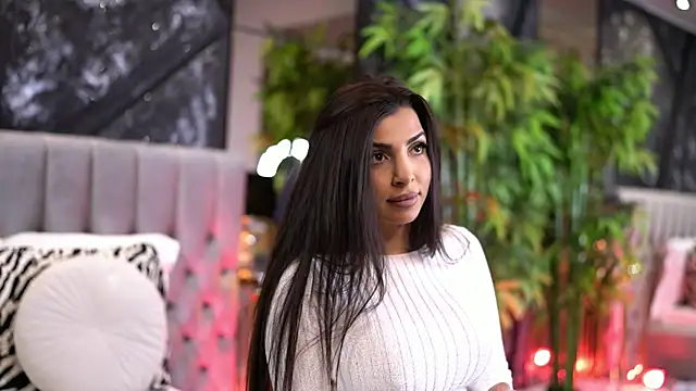 NicoleCellini online show from 12/21/25, 07:26