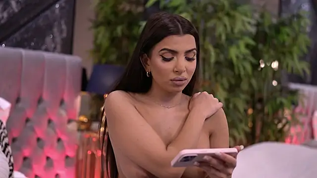 NicoleCellini online show from 01/14/26, 06:55