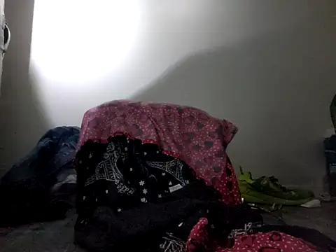 Amarok39 online show from 10/05/25, 02:08