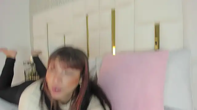 yayi derek online show from 09/22/25, 11:38