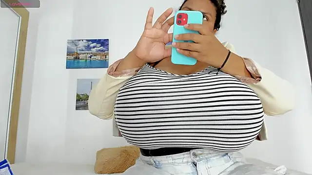 bigmom69  online show from 09/14/25, 01:00