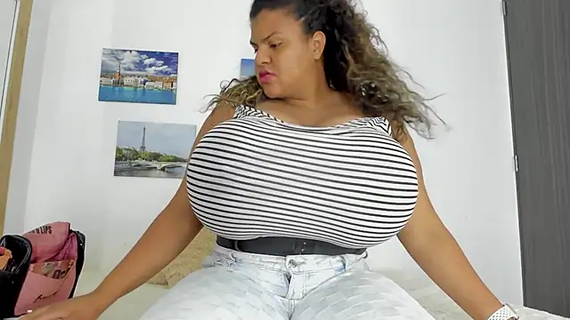 bigmom69  online show from 09/30/25, 02:12