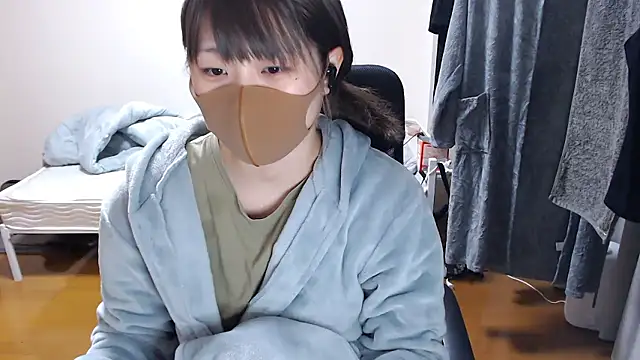 Snapshot of izumi__123 chatting on 06/20/26, 02:33 izumi 123 online show from 06/20/26, 02:33