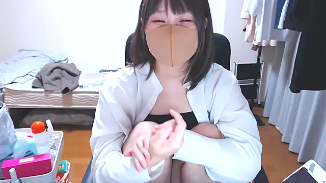 Snapshot of izumi__123 chatting on 09/16/25, 05:36 izumi 123 online show from 09/16/25, 05:36