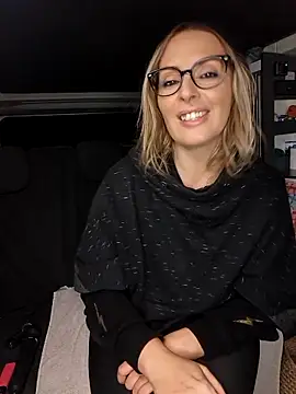 Jade Emeraud online show from 11/27/25, 08:53