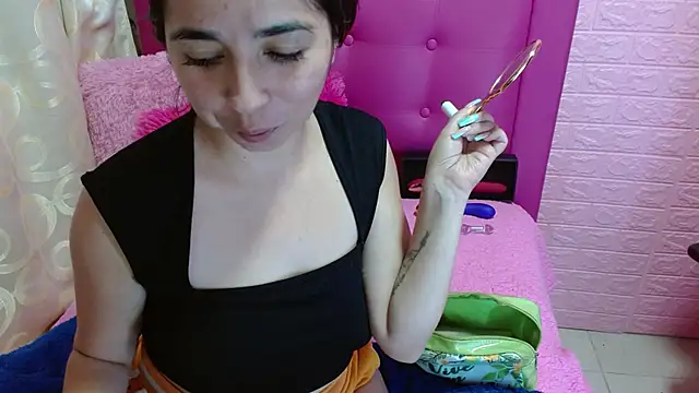 kendall all4u online show from 12/28/24, 05:33