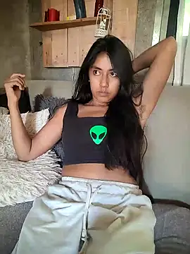 Venus moonn online show from 03/08/25, 07:09