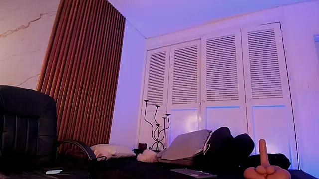 Emiilycollins online show from 01/14/26, 12:14