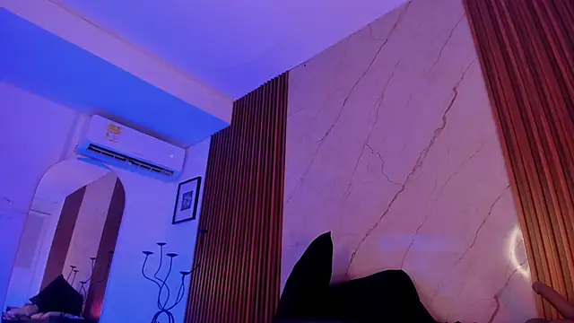 Emiilycollins online show from 11/15/25, 02:26