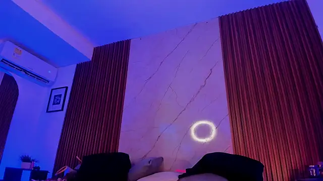 Emiilycollins online show from 11/05/25, 11:52