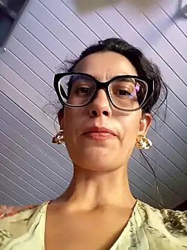 Snapshot of nati2roots chatting on 03/03/26, 06:48 nati2roots online show from 03/03/26, 06:48