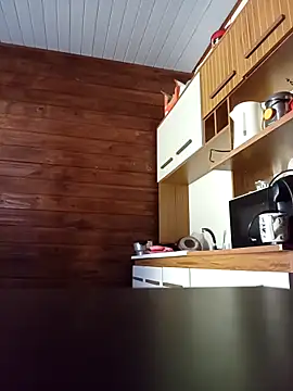 Snapshot of nati2roots chatting on 11/19/25, 06:41 nati2roots online show from 11/19/25, 06:41