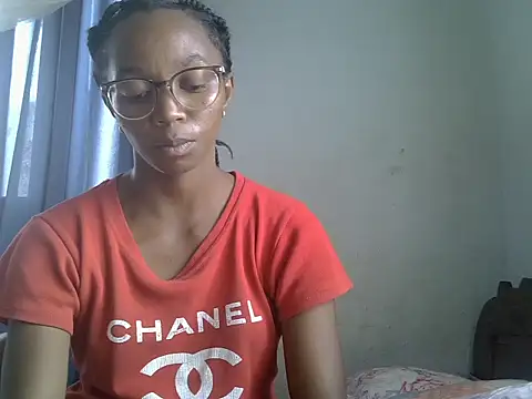 ElianeHot online show from 03/20/26, 09:54