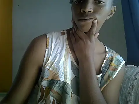 Snapshot of ElianeHot chatting on 07/18/26, 09:29 ElianeHot online show from 07/18/26, 09:29