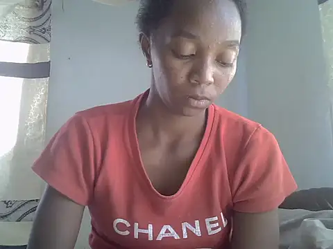 Snapshot of ElianeHot chatting on 09/24/25, 08:54 ElianeHot online show from 09/24/25, 08:54