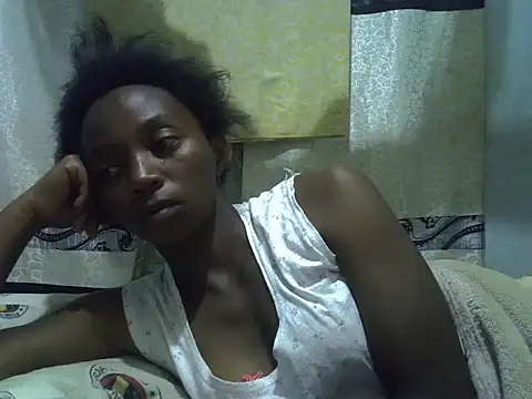 ElianeHot online show from 12/04/25, 07:46