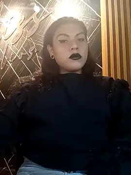 Ariana Rodriguez  online show from 12/20/24, 04:20