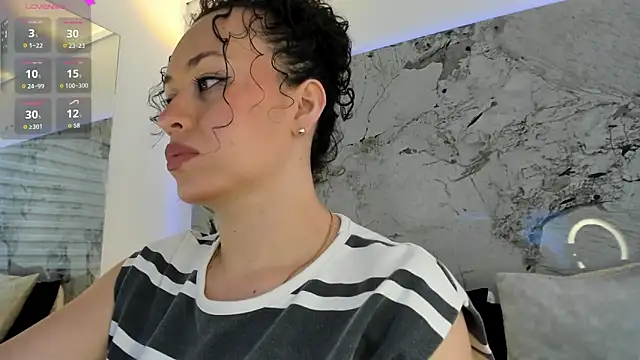 LIZ HOLMES online show from 11/20/25, 12:06