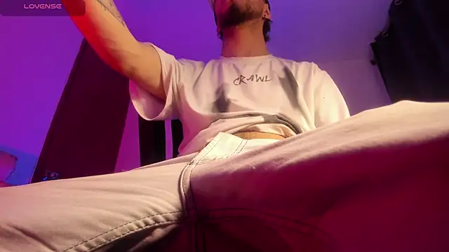 s sven03 online show from 12/23/25, 01:16