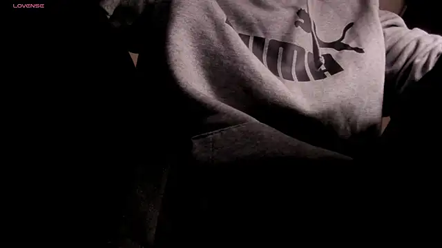s sven03 online show from 04/23/26, 01:12