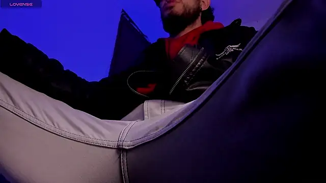 s sven03 online show from 02/10/26, 02:54