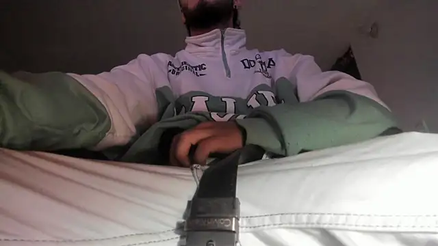 s sven03 online show from 09/23/25, 07:04