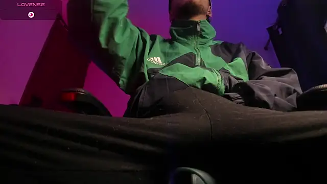 s sven03 online show from 12/16/25, 10:58